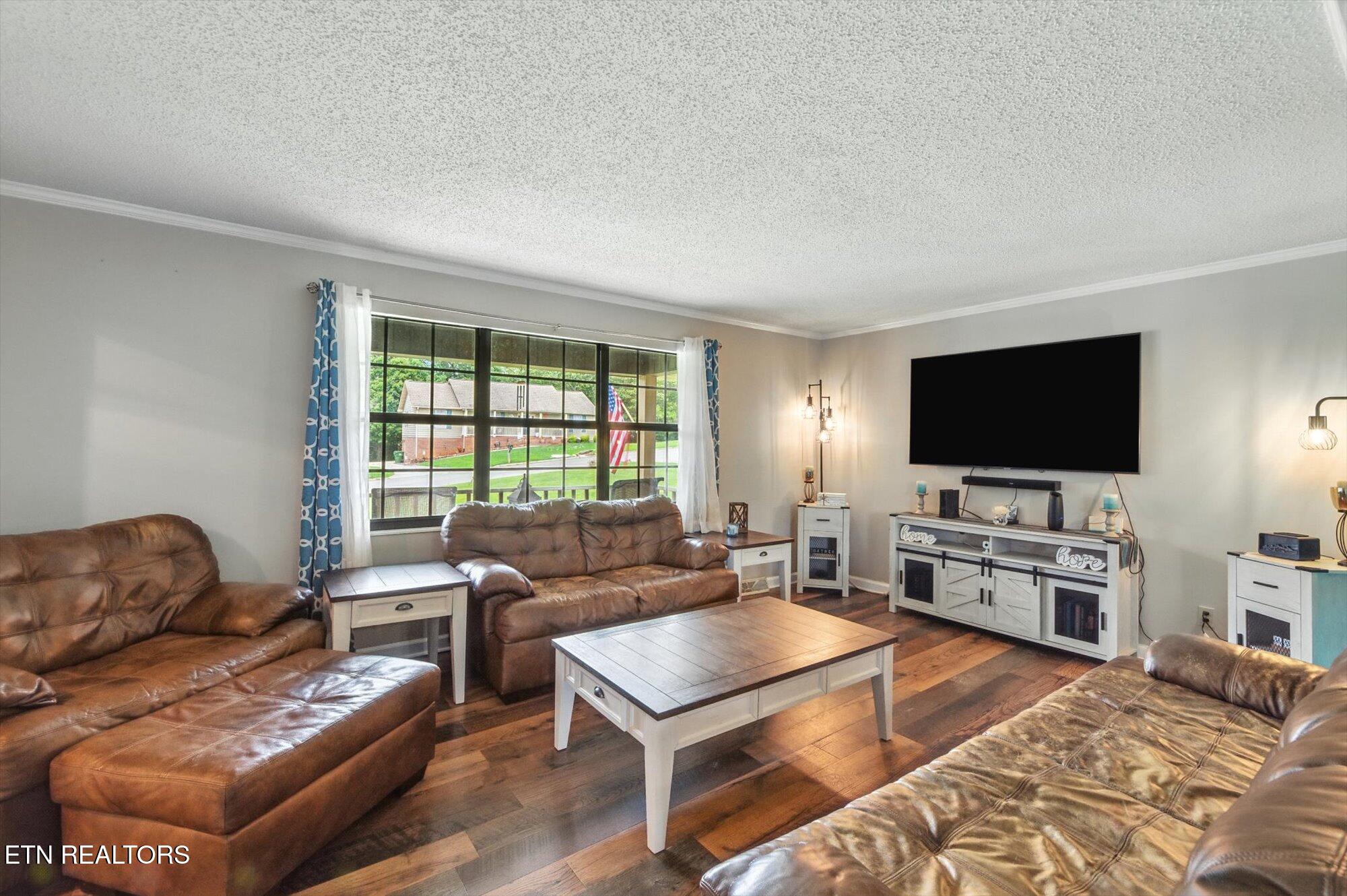1410 Carowinds Circle
