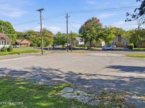 Tiny photo for 2115 McCalla Ave, Knoxville, TN 37915 (MLS # 1359615)
