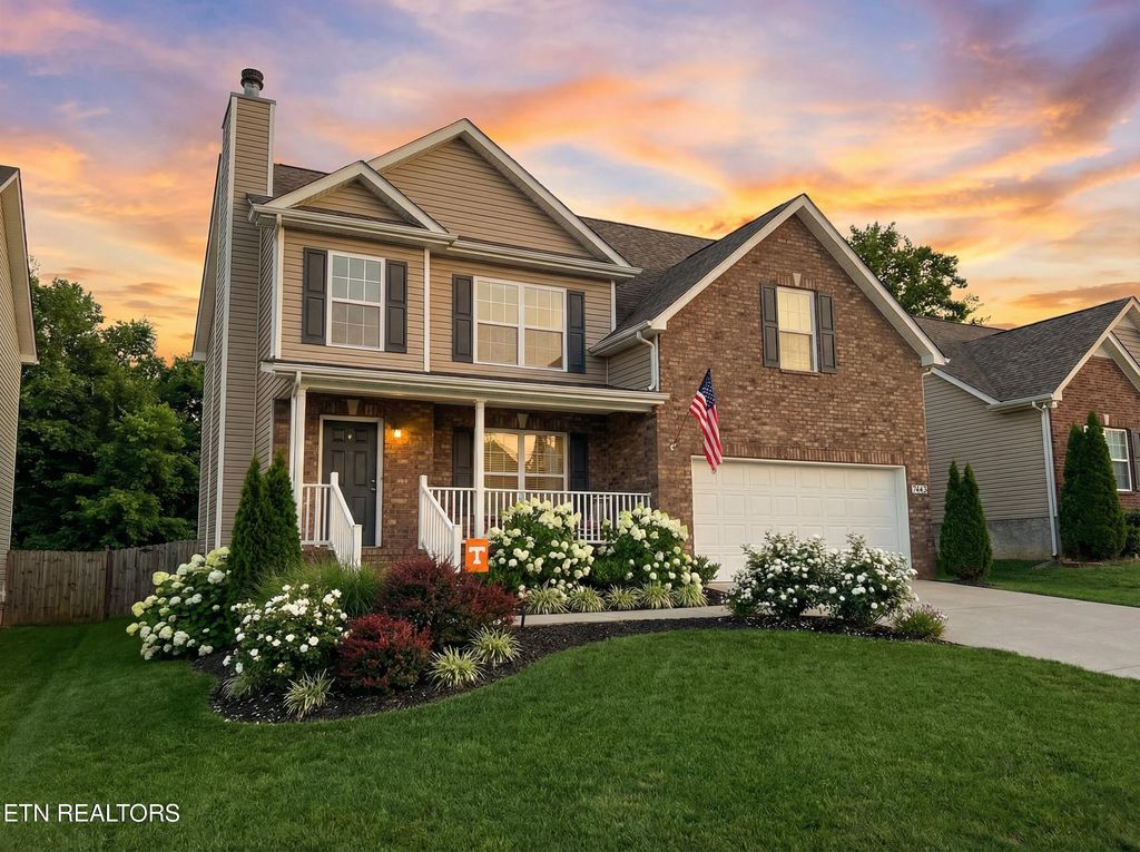 Photo of 7443 Ladd Rd, Powell, TN 37849 (MLS # 1332422)