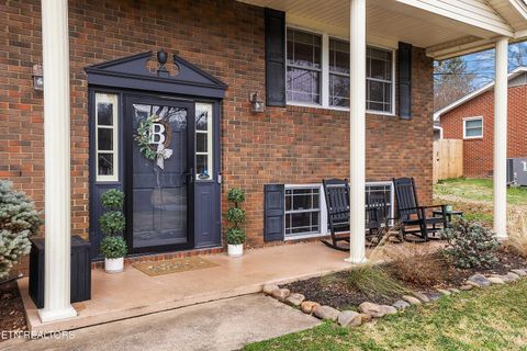 Tiny photo for 605 Ensley Drive, Knoxville, TN 37920 (MLS # 1326339)