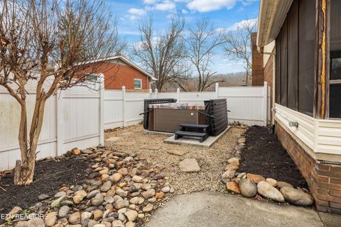 Tiny photo for 605 Ensley Drive, Knoxville, TN 37920 (MLS # 1326339)