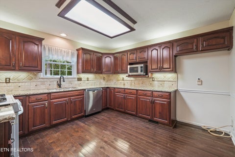 Tiny photo for 2560 Hirst Circle, Lenoir City, TN 37772 (MLS # 1359541)