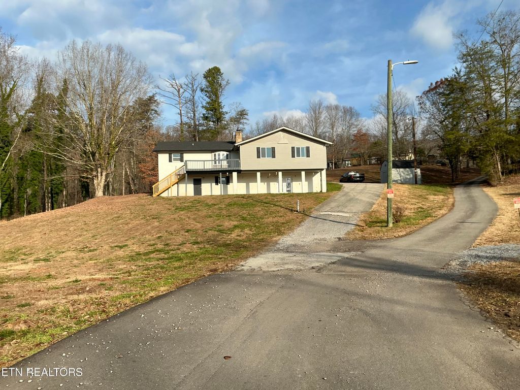 Photo of 8431 Rising Sun Drive, Corryton, TN 37721 (MLS # 1325020)