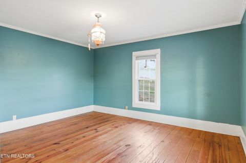 Tiny photo for 4217 Us Highway 411, Maryville, TN 37801 (MLS # 1328270)