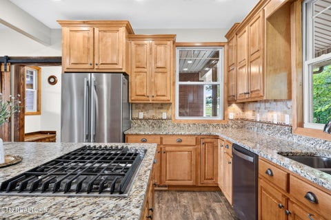 Tiny photo for 2070 Holly Bend Drive, Byrdstown, TN 38549 (MLS # 1355471)