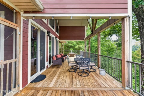 Tiny photo for 2070 Holly Bend Drive, Byrdstown, TN 38549 (MLS # 1355471)