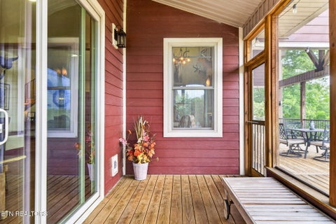 Tiny photo for 2070 Holly Bend Drive, Byrdstown, TN 38549 (MLS # 1355471)
