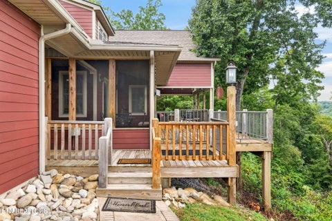 Tiny photo for 2070 Holly Bend Drive, Byrdstown, TN 38549 (MLS # 1355471)
