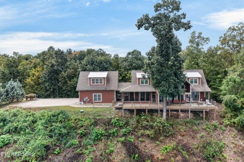 Photo of 2070 Holly Bend Drive, Byrdstown, TN 38549 (MLS # 1355471)