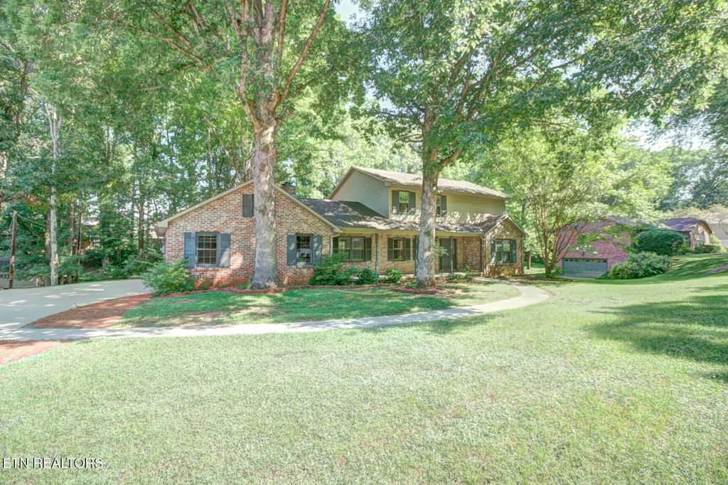 Photo of 7917 Camberley Drive, Powell, TN 37849 (MLS # 1344379)