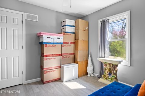 Tiny photo for 4257 Skyline drive Drive, Knoxville, TN 37914 (MLS # 1332117)