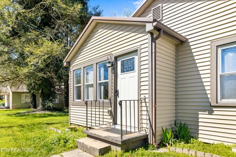 Tiny photo for 4257 Skyline drive Drive, Knoxville, TN 37914 (MLS # 1332117)