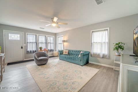 Tiny photo for 4257 Skyline drive Drive, Knoxville, TN 37914 (MLS # 1332117)