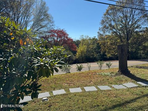 Tiny photo for 4257 Skyline drive Drive, Knoxville, TN 37914 (MLS # 1332117)