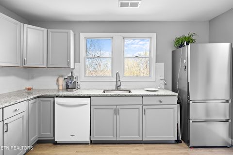 Tiny photo for 4257 Skyline drive Drive, Knoxville, TN 37914 (MLS # 1332117)