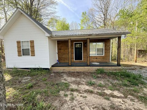 Photo of 242 Joe Barnett Rd, Jamestown, TN 38556 (MLS # 1337108)