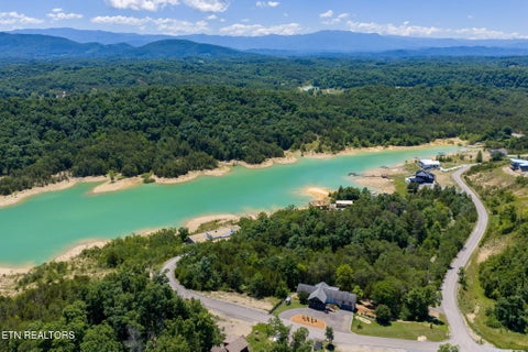 Tiny photo for 10 Bay View Point, Sevierville, TN 37876 (MLS # 1343352)