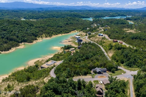 Tiny photo for 10 Bay View Point, Sevierville, TN 37876 (MLS # 1343352)