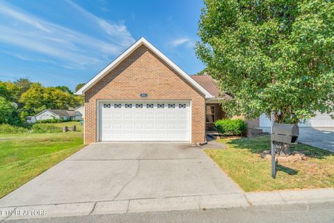4415 Avery Village Way Knoxville TN 37921