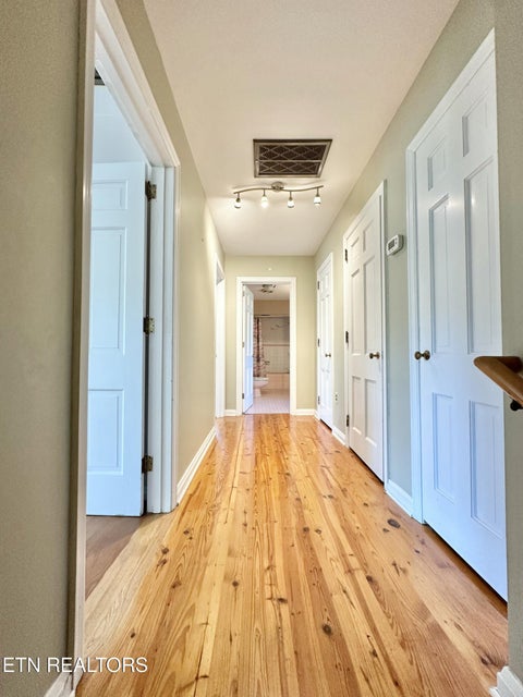 Tiny photo for 407 Eagle Bend Lane, Clinton, TN 37716 (MLS # 1310713)