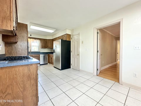 Tiny photo for 407 Eagle Bend Lane, Clinton, TN 37716 (MLS # 1310713)