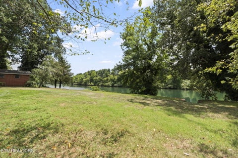 Tiny photo for 407 Eagle Bend Lane, Clinton, TN 37716 (MLS # 1310713)