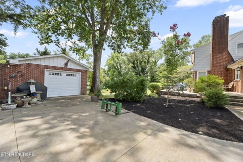 Tiny photo for 407 Eagle Bend Lane, Clinton, TN 37716 (MLS # 1310713)