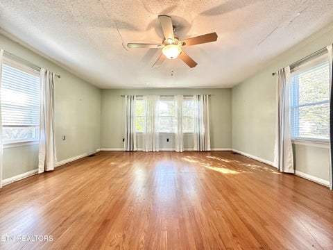 Tiny photo for 407 Eagle Bend Lane, Clinton, TN 37716 (MLS # 1310713)