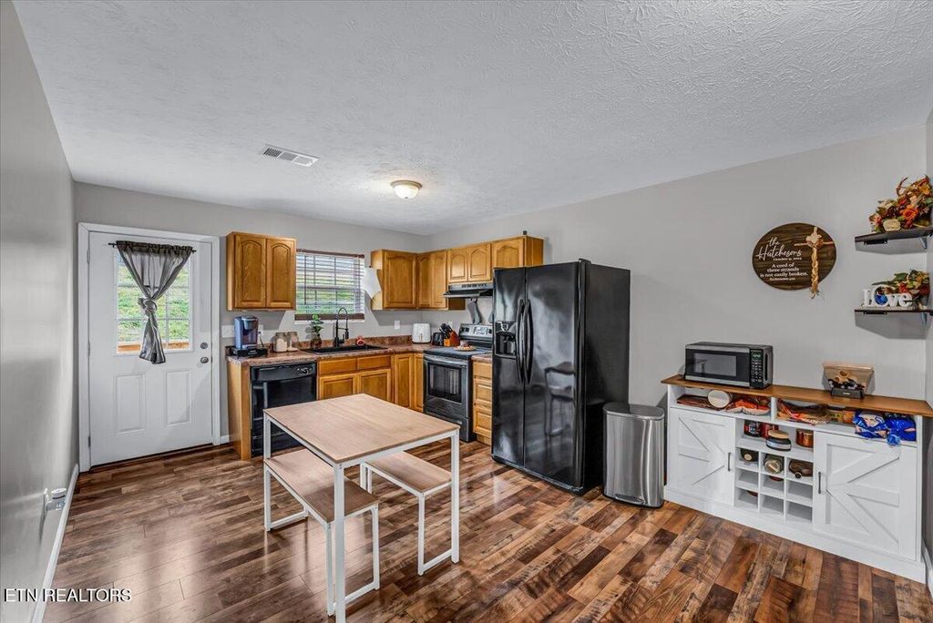 Photo of 2026 Jonathan Drive, White Pine, TN 37890 (MLS # 1334025)