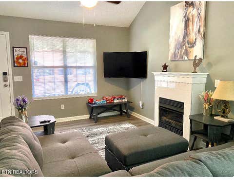 Tiny photo for 902 Middlebrook Court, Sevierville, TN 37862 (MLS # 1349924)