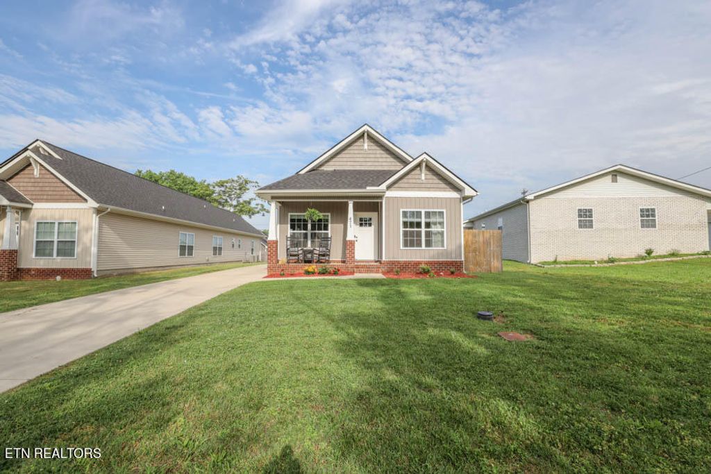 Photo of 471 Cochran St, Alcoa, TN 37701 (MLS # 1263864)