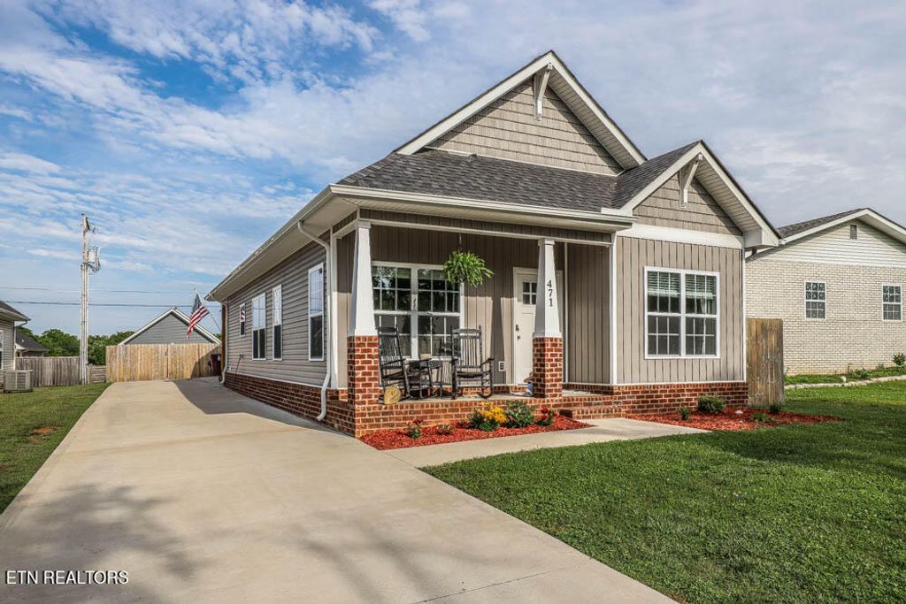Photo of 471 Cochran St, Alcoa, TN 37701 (MLS # 1263864)