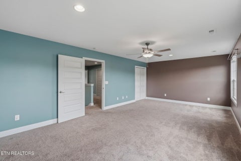 Tiny photo for 105 E Fortenberry St, Oak Ridge, TN 37830 (MLS # 1354974)