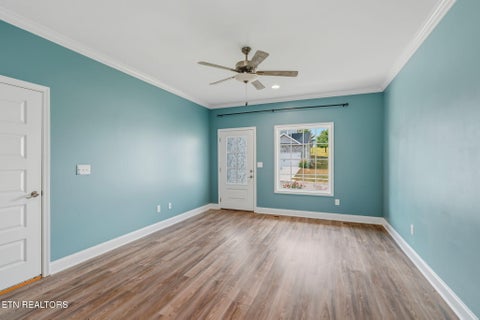 Tiny photo for 105 E Fortenberry St, Oak Ridge, TN 37830 (MLS # 1354974)