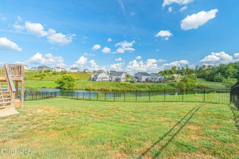 Tiny photo for 105 E Fortenberry St, Oak Ridge, TN 37830 (MLS # 1354974)