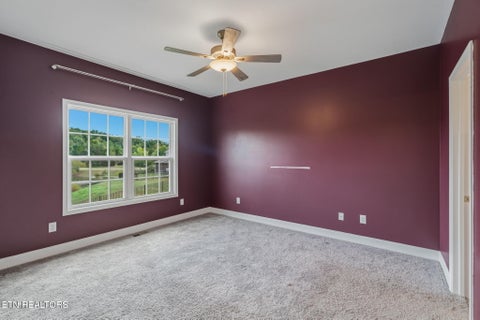 Tiny photo for 105 E Fortenberry St, Oak Ridge, TN 37830 (MLS # 1354974)