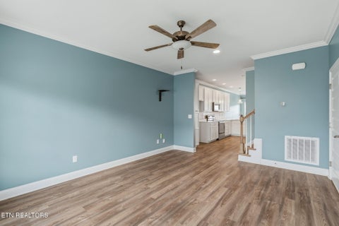 Tiny photo for 105 E Fortenberry St, Oak Ridge, TN 37830 (MLS # 1354974)
