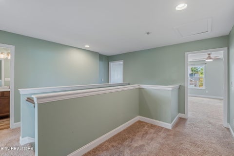 Tiny photo for 105 E Fortenberry St, Oak Ridge, TN 37830 (MLS # 1354974)