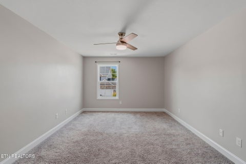 Tiny photo for 105 E Fortenberry St, Oak Ridge, TN 37830 (MLS # 1354974)