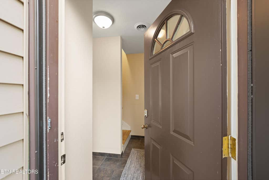 Photo of 7 Lakeshore Circle #141, Crossville, TN 38558 (MLS # 1344542)