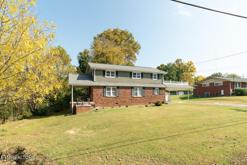 Photo of 4516 NE Plummer Drive, Knoxville, TN 37918 (MLS # 1324497)