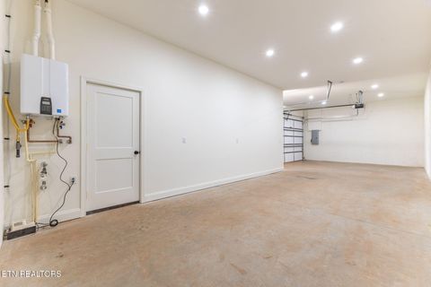 Tiny photo for 2312 Sam Houston St, Knoxville, TN 37920 (MLS # 1334100)