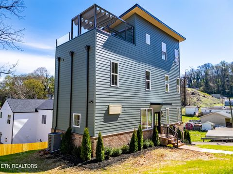 Tiny photo for 2312 Sam Houston St, Knoxville, TN 37920 (MLS # 1334100)
