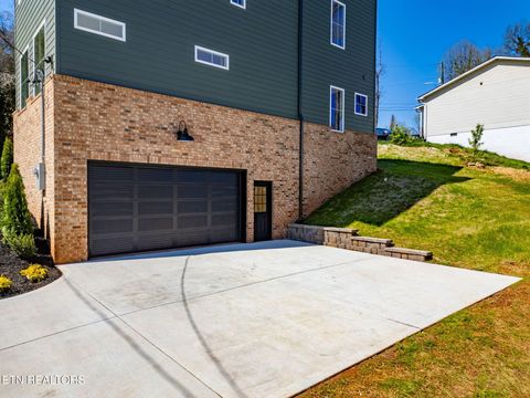 Tiny photo for 2312 Sam Houston St, Knoxville, TN 37920 (MLS # 1334100)