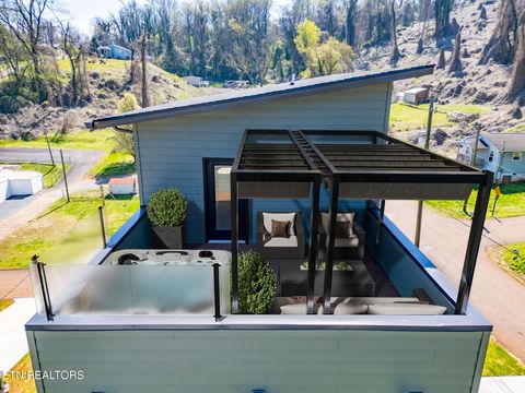 Tiny photo for 2312 Sam Houston St, Knoxville, TN 37920 (MLS # 1334100)