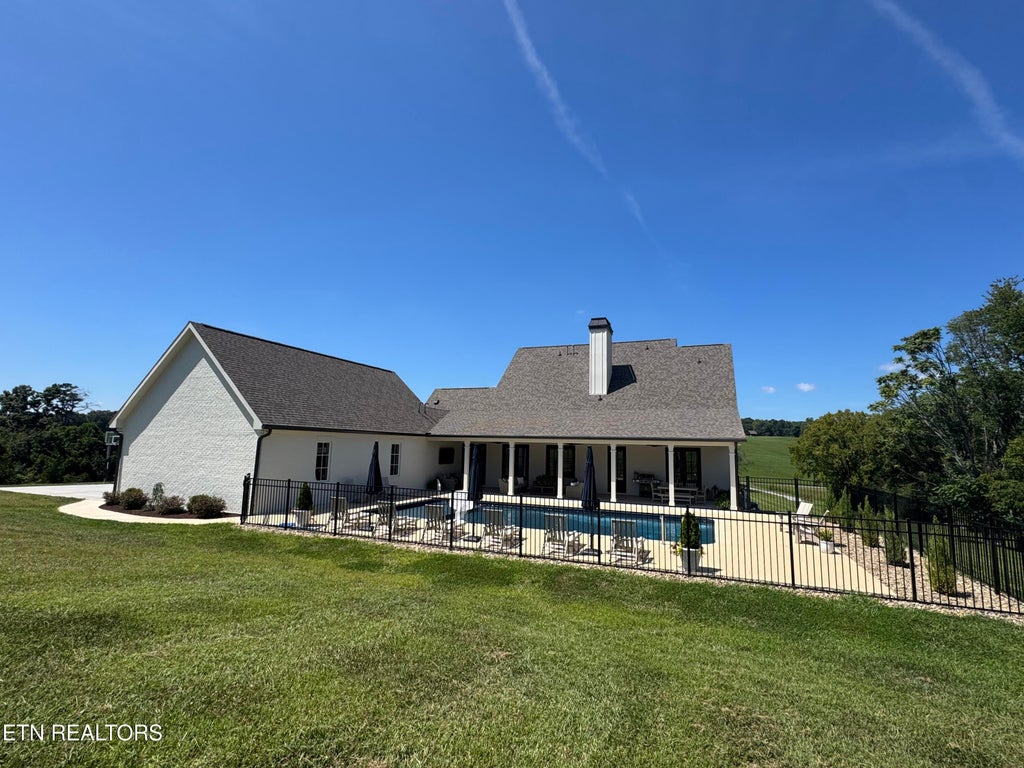Photo of 4936 Fort Sumter Rd, Knoxville, TN 37938 (MLS # 1353013)