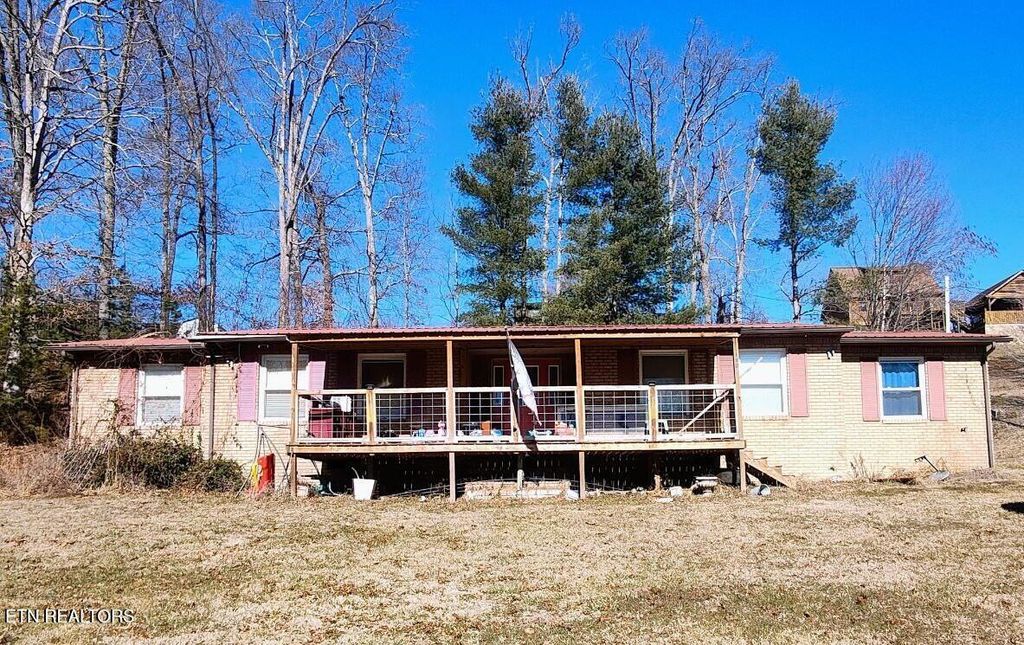 Photo of 190 Parliament Rd, Harrogate, TN 37752 (MLS # 1332449)