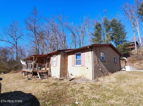 Photo of 190 Parliament Rd, Harrogate, TN 37752 (MLS # 1332449)