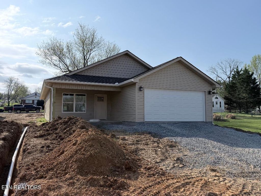 Photo of 2528 E Clark Ave, Maryville, TN 37804 (MLS # 1334758)