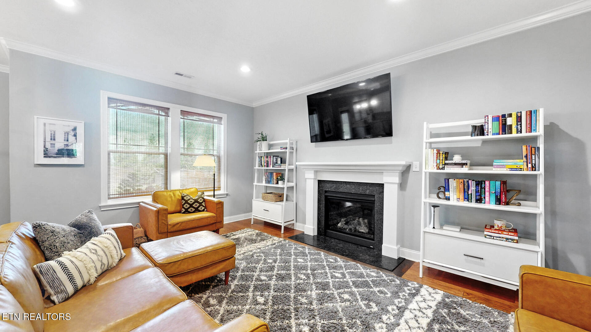 1933 Clearmill Drive